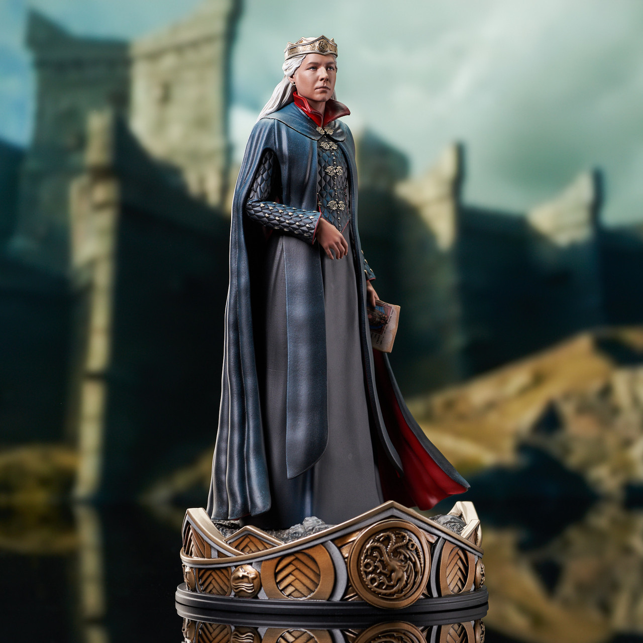 Pre-Order Diamond Gallery Game of Thrones House of the Dragon Queen Rhaenyra Statue